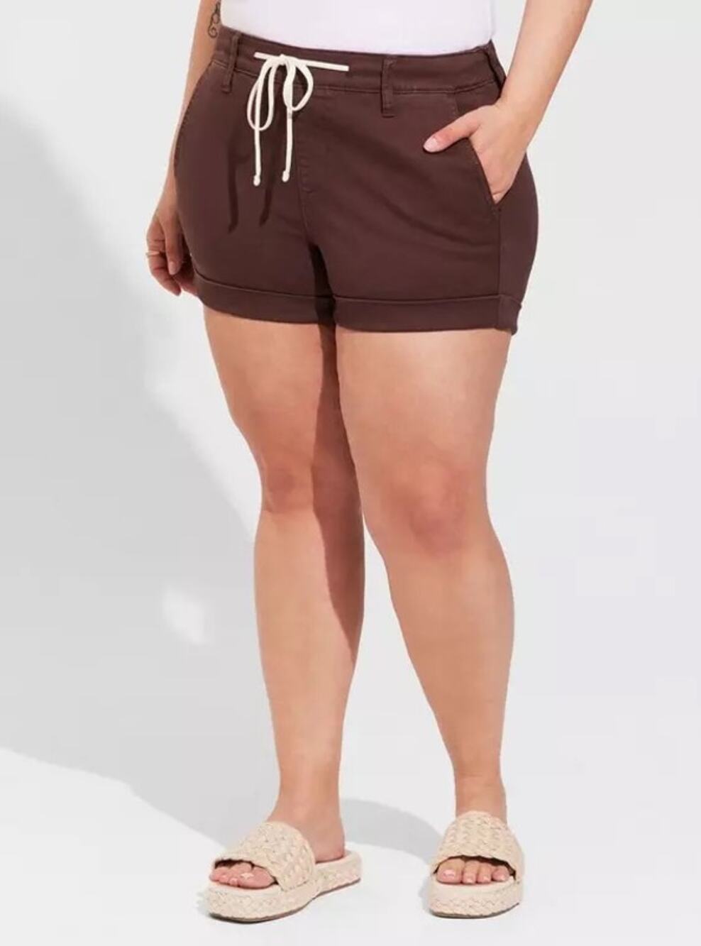 Torrid Brown Weekend Mid Rise Shorts 00 Medium Casual Drawstring Waist